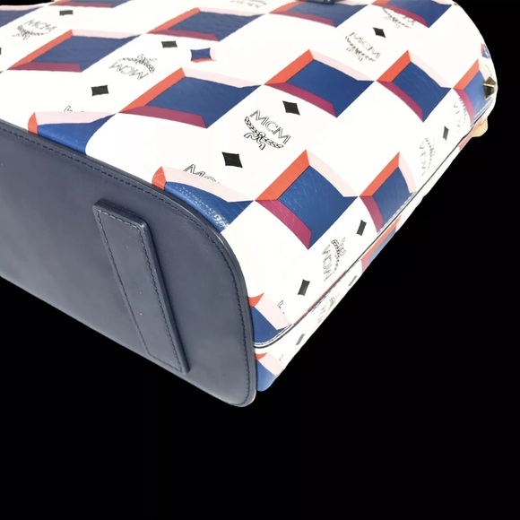 AUTH MCM RARE Monogram White Tote Handbag - Picture 11 of 15